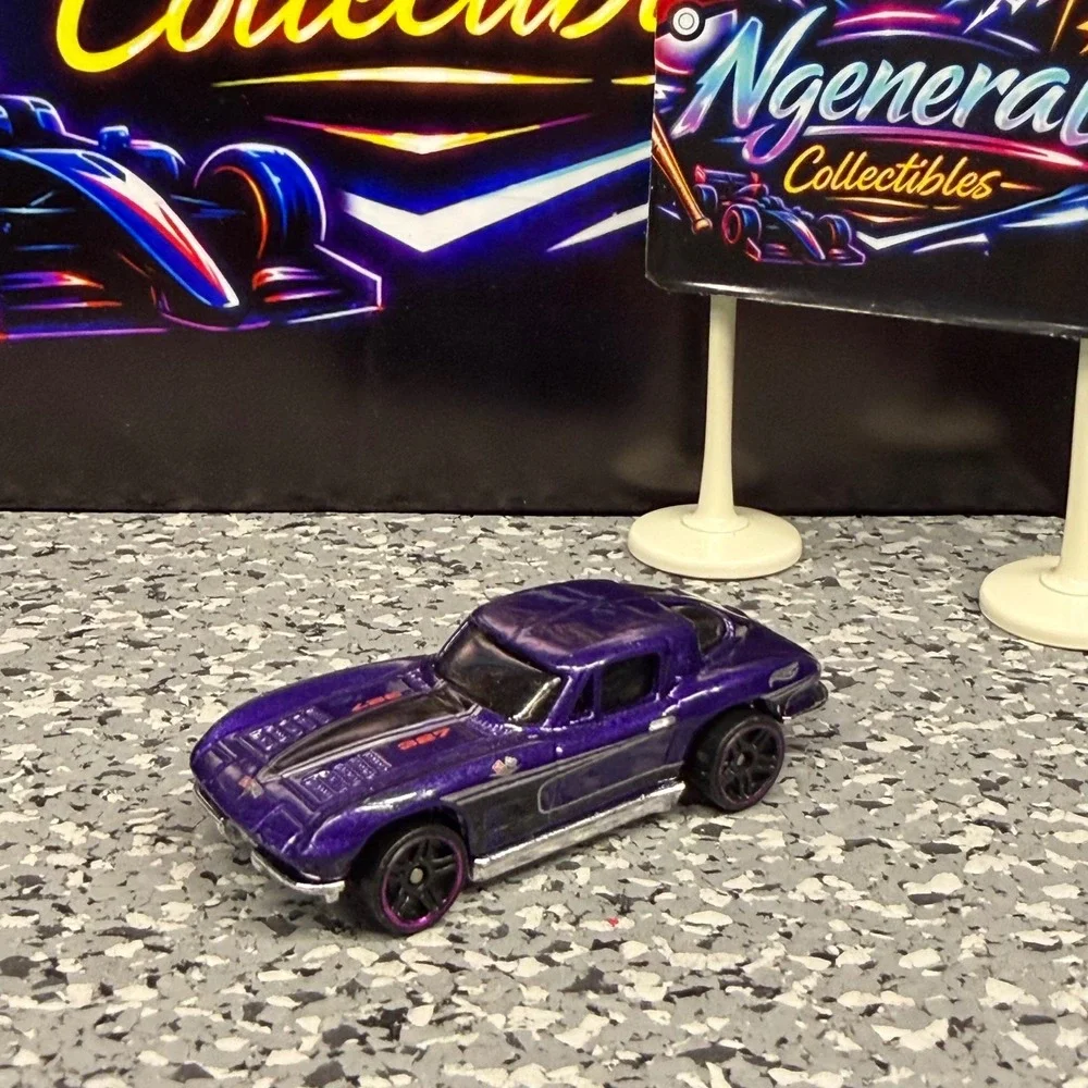 Hot Wheels 63' Corvette Stingray 327 Metallic Purple LOOSE